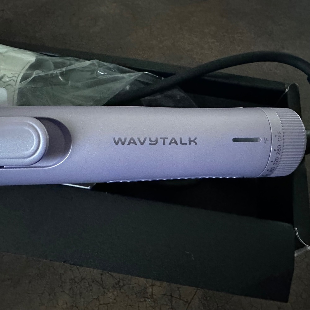 Wavytalk Professional Hair Curler and Straightener Lavender Purple Heat Control - Picture 2 of 3
